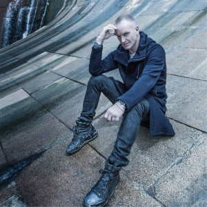 Sting gives play permission to preview album song at the Live Theatre...