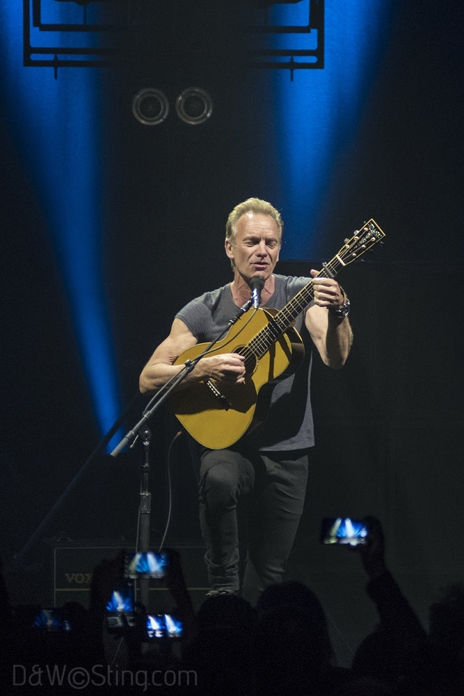 Sting, Joe Sumner and The Last Bandoleros performing in London on April 10, 2017. ©DW/Sting.com