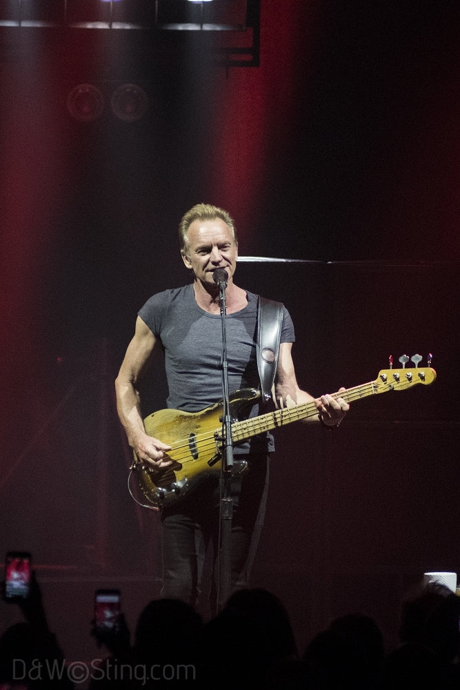 Sting, Joe Sumner and The Last Bandoleros performing in London on April 10, 2017. ©DW/Sting.com
