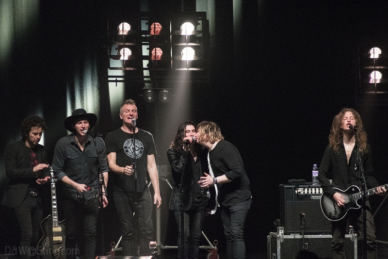 Sting, Joe Sumner and The Last Bandoleros performing in London on April 10, 2017. ©DW/Sting.com
