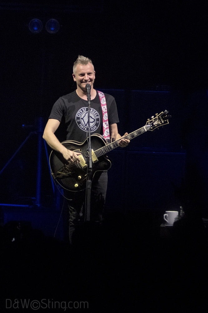Sting, Joe Sumner and The Last Bandoleros performing in London on April 10, 2017. ©DW/Sting.com