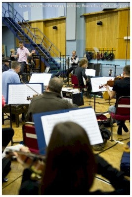 photo by: Clive Barda



Â© 2010