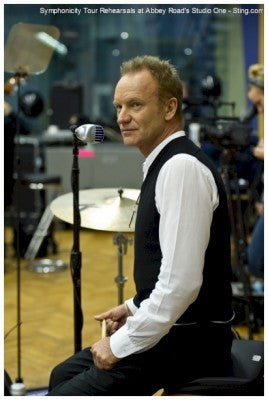 photo by: Clive Barda



Â© 2010